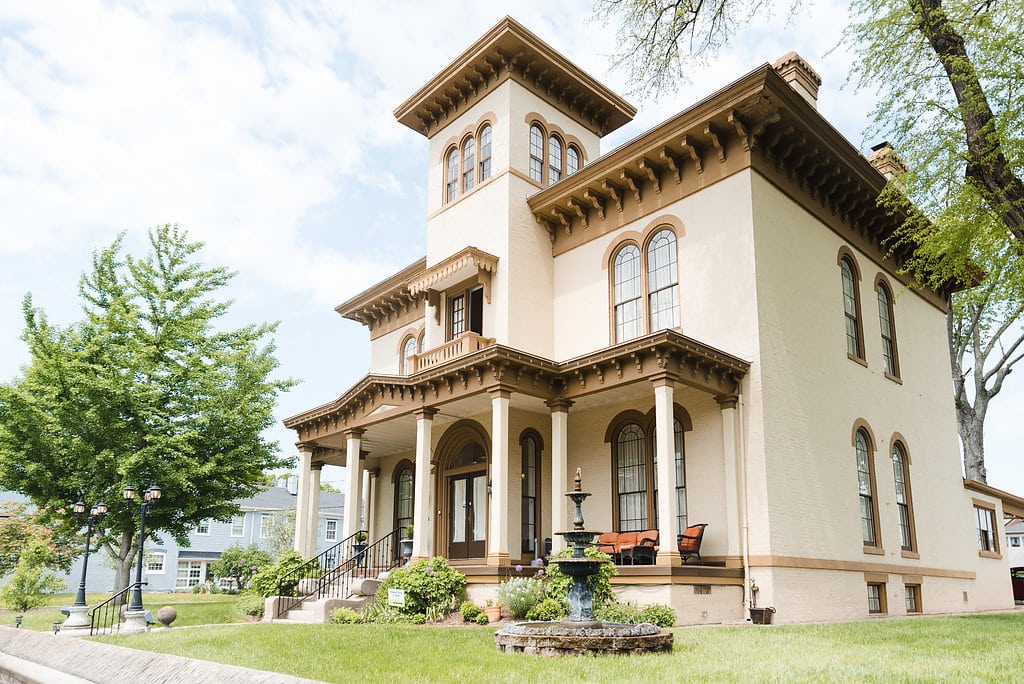 Belle of Louisville is the perfect outing for couples, especially as guests at our historic Southern Indiana Bed and Breakfast 